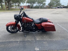 2025 Harley-Davidson® Road King™ Special thumb 0
