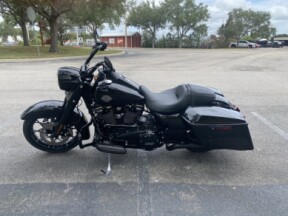 2025 Harley-Davidson® Road King™ Special thumb 0
