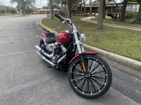 2025 Harley-Davidson® Breakout™ thumb 3