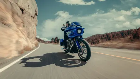 Why Touring Fans Prefer 2025 Harley-Davidson® Low Rider® ST over Yamaha Star Venture in Leland NC