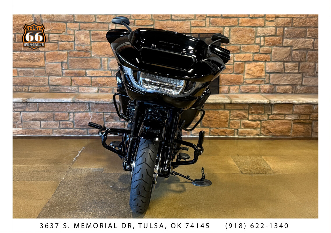 2024 Harley-Davidson Road Glide Vivid Black - Black Finish - Photo 2
