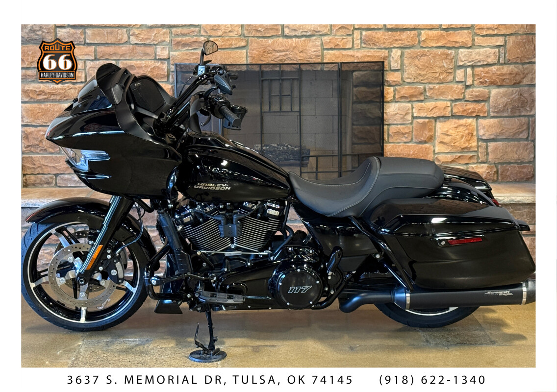 2024 Harley-Davidson Road Glide Vivid Black - Black Finish - Photo 3
