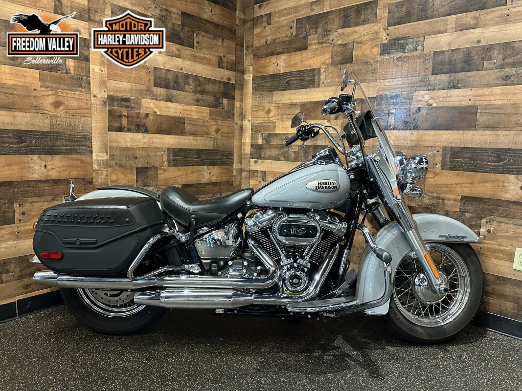 2024 Harley-Davidson Heritage Classic Billiard Gray FLHCS