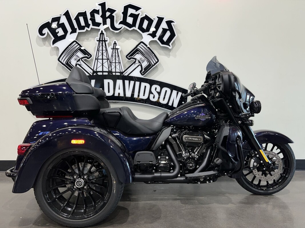 2025 Harley-Davidson Tri Glide Ultra FLHTCUTG - $44,699