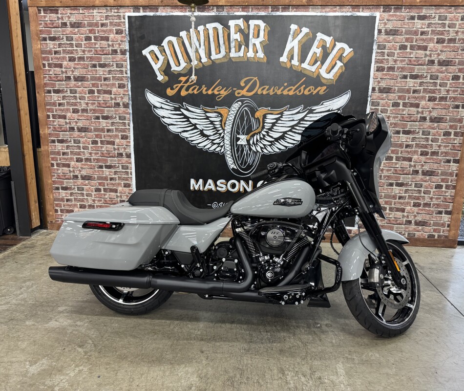 2025 Harley-Davidson Street Glide FLHX