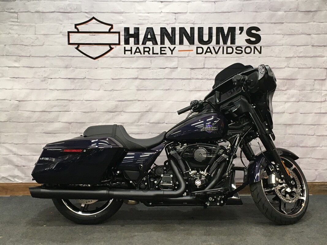 2025 Harley-Davidson Street Glide Mystic Shift - Black Finish FLHX