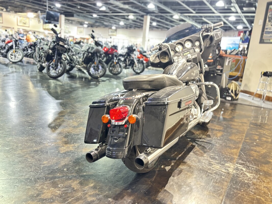 2007 Harley-Davidson Street Glide - Photo 7