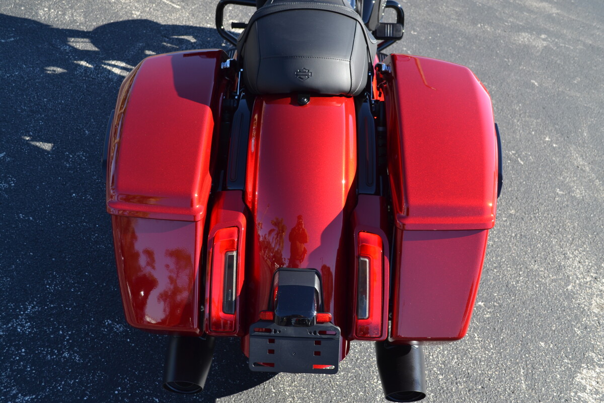 FLHX 2025 Street Glide - Photo 8