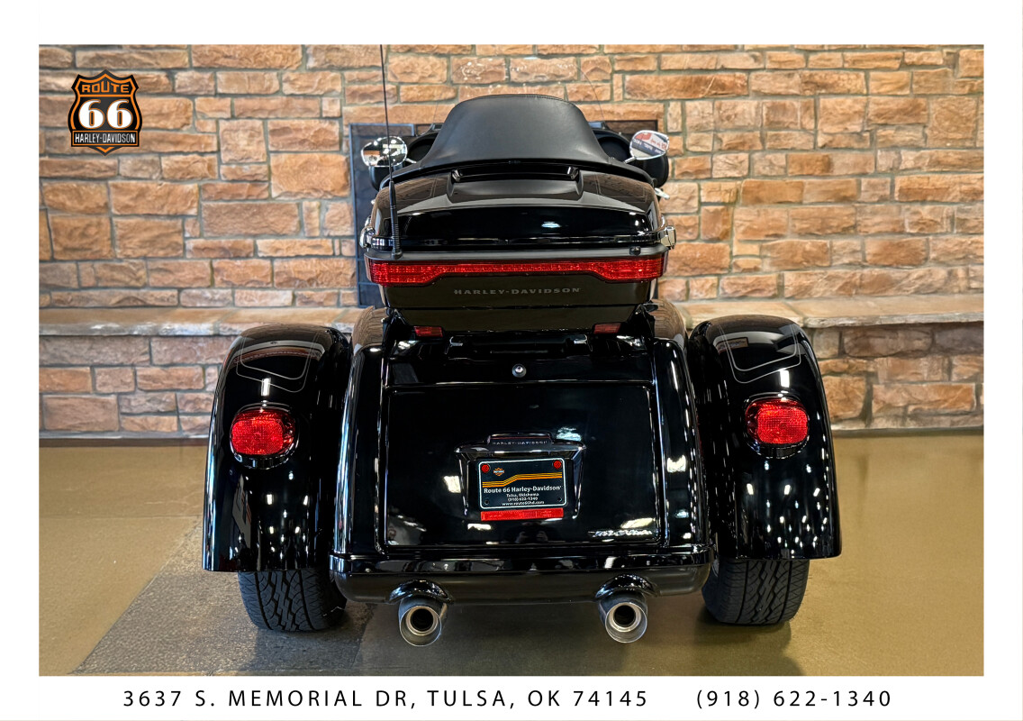 2023 Harley-Davidson Tri Glide Ultra Black - Photo 4