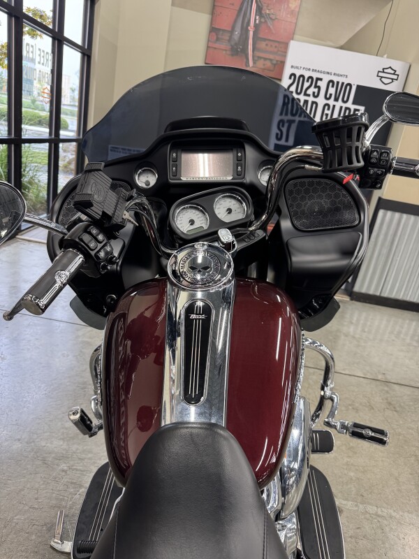 2018 Harley-Davidson Road Glide FLTRX - Photo 3