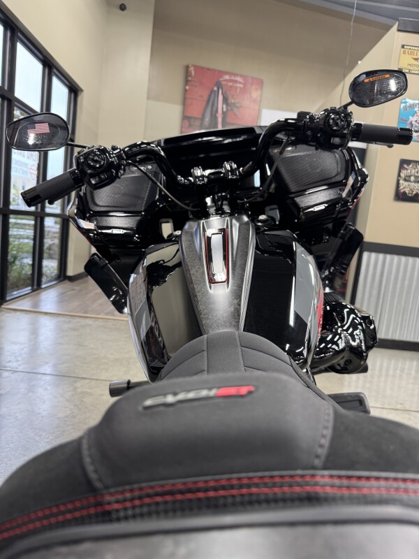 2025 Harley-Davidson CVO Road Glide ST FLTRXSTSE - Photo 4