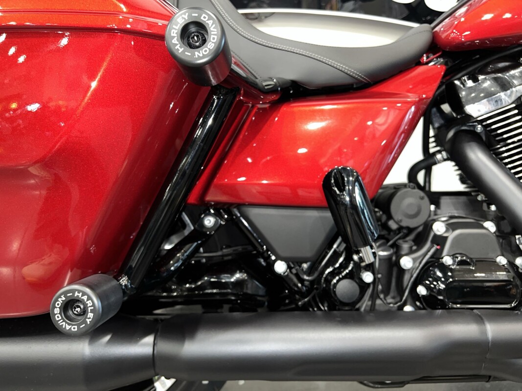 2025 Harley-Davidson Road Glide FLTRX - Photo 7