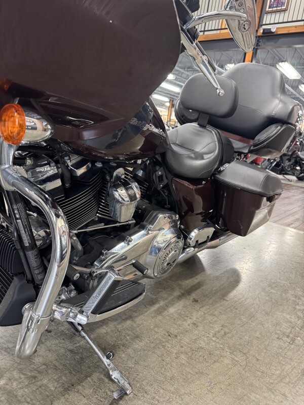 2018 Harley-Davidson Road Glide FLTRX - Photo 10