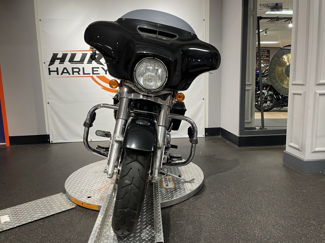 2018 Harley-Davidson Street Glide - Photo 3