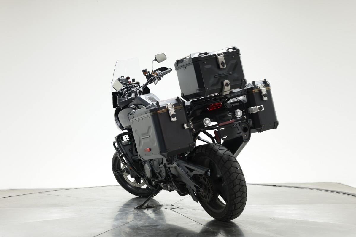 2021 Harley-Davidson RA1250S Pan America Special in Vivid Black with 14266 miles - Photo 10