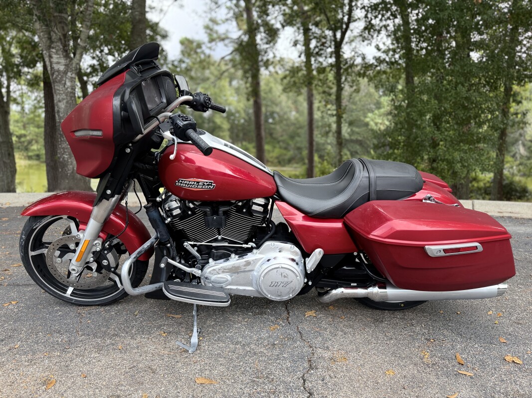 FLHX 2025 Street Glide