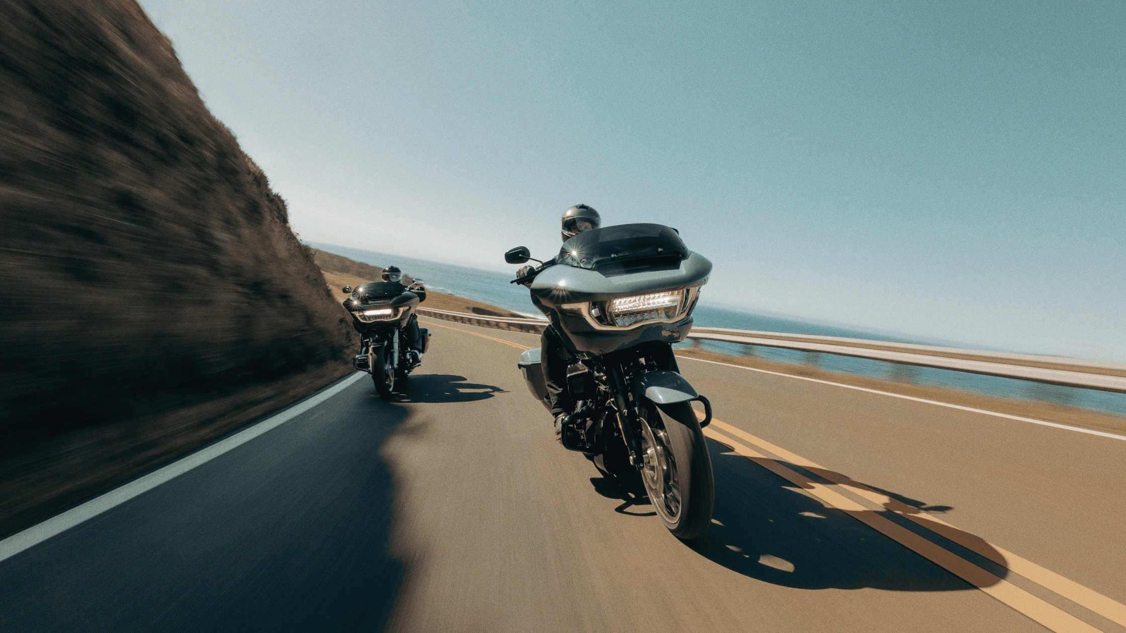 The 2025 Harley-Davidson® Road Glide® near Sunrise, FL, highlights the Milwaukee-Eight engine’s power and reliability favored by working professionals.