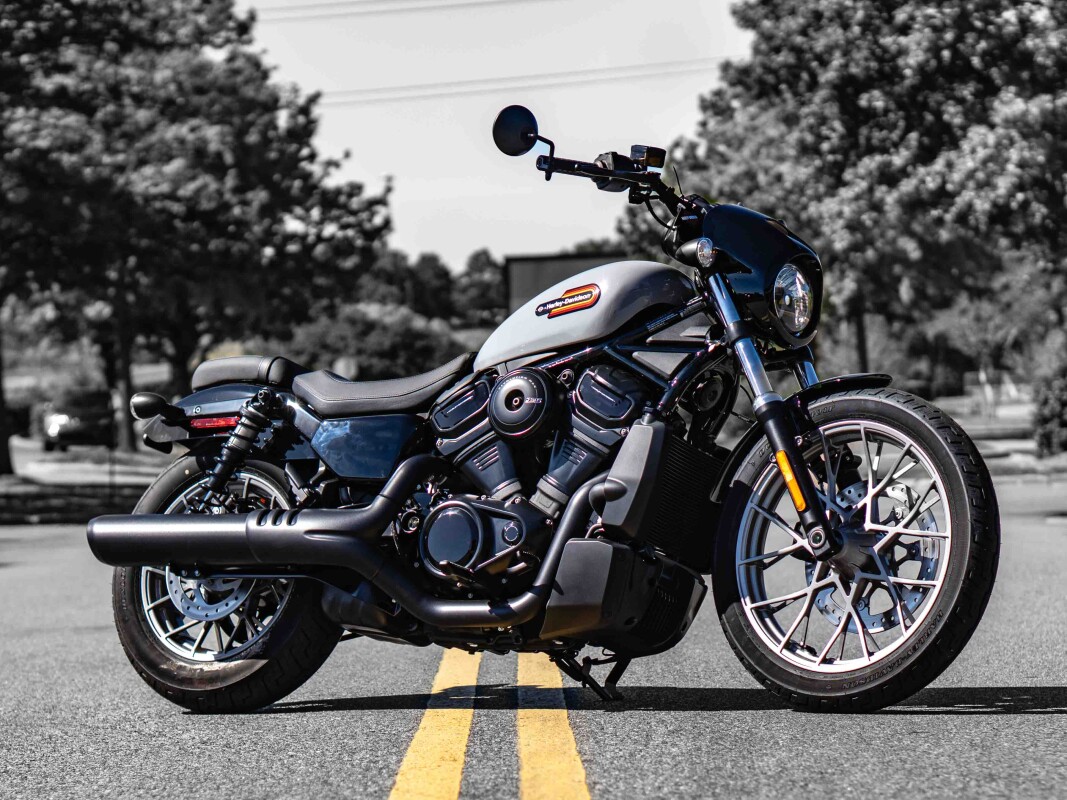 RH975S 2025 Nightster Special