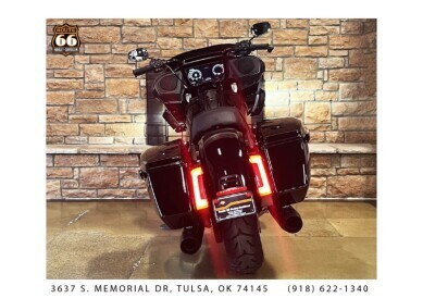 2025 Harley-Davidson Road Glide Vivid Black - Photo 4