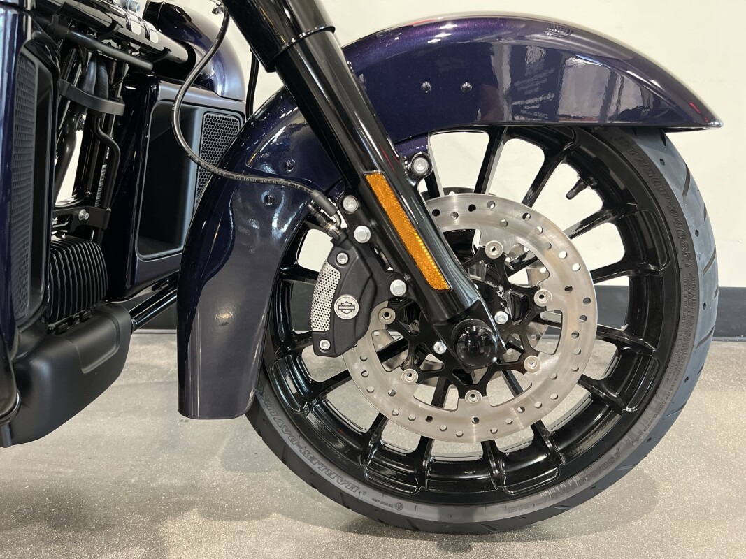 2025 Harley-Davidson Tri Glide Ultra FLHTCUTG - $44,699 - Photo 3