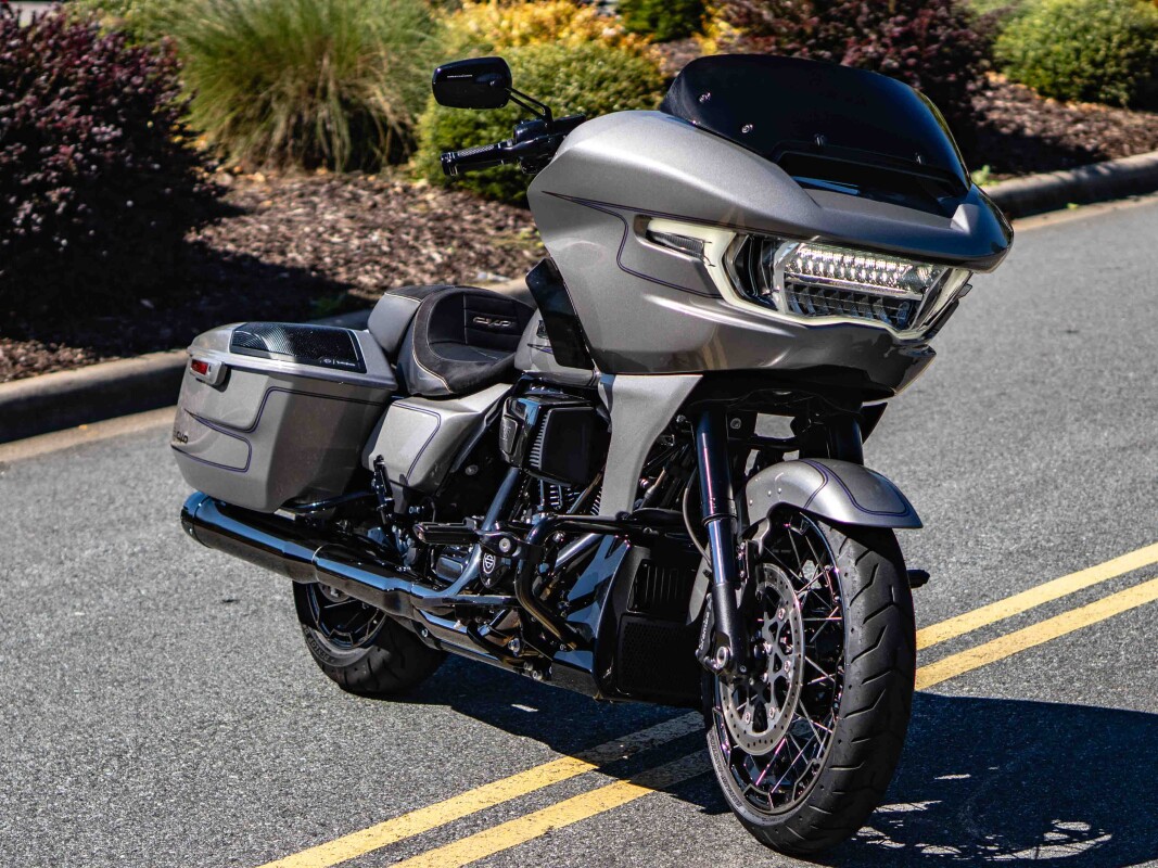 FLTRXSE 2023 CVO Road Glide - Photo 7