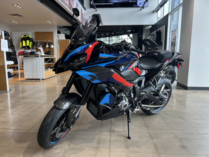 2025 BMW Motorrad M 1000 XR