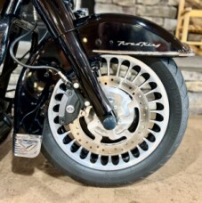 2011 FLHR - Road King thumb 1