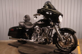 2016 Harley-Davidson® Street Glide® Special FLHXS thumb 2