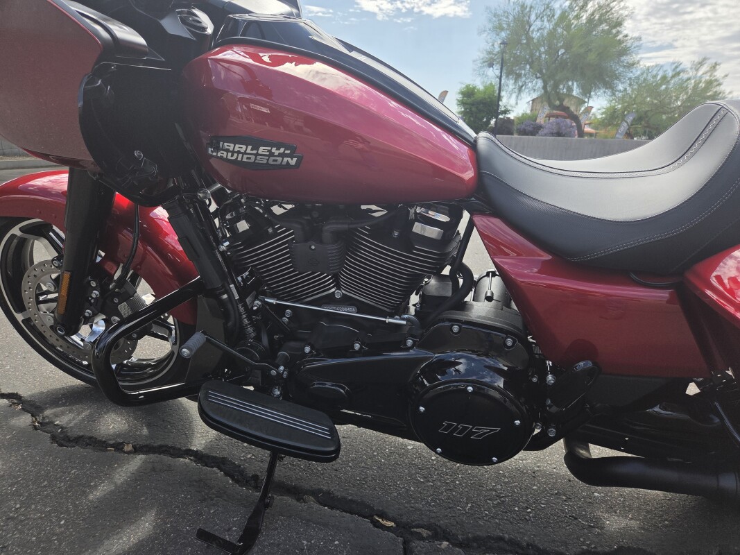 FLTRX 2025 Road Glide - Photo 5