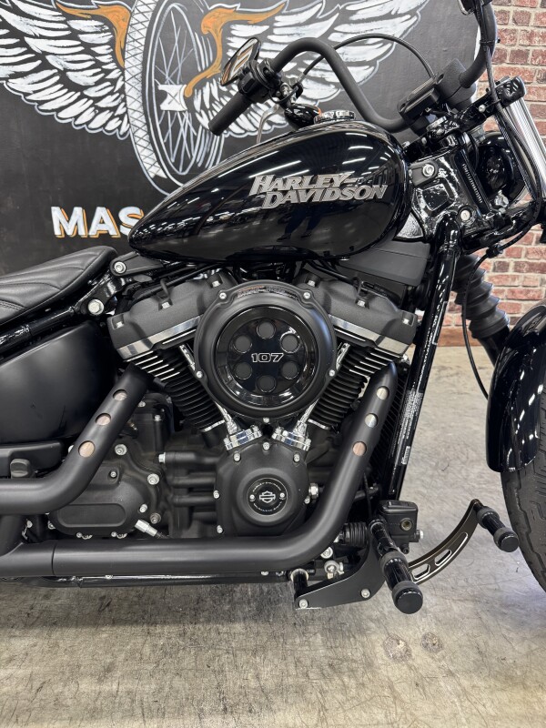 2019 Harley-Davidson Street Bob FXBB - Photo 2
