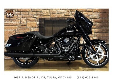 2025 Harley-Davidson Street Glide Vivid Black