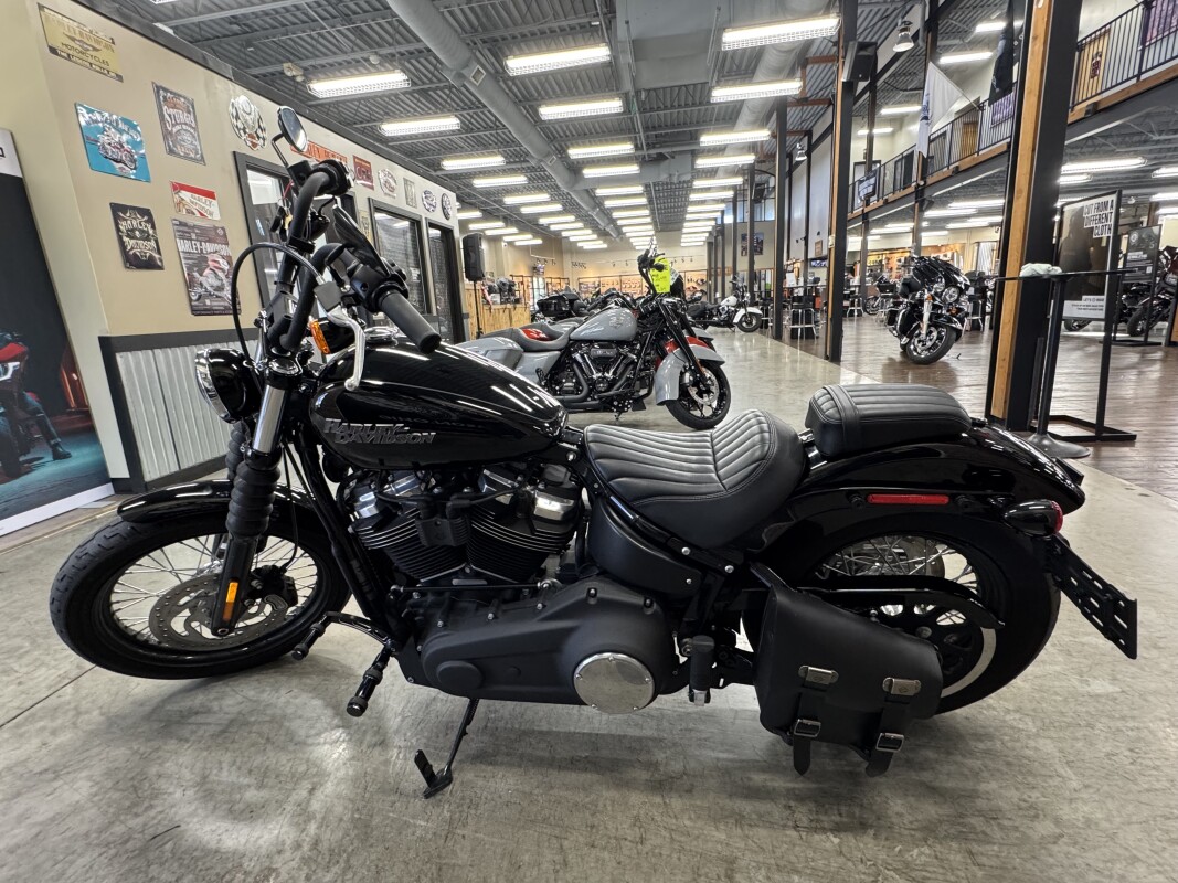 2019 Harley-Davidson Street Bob FXBB - Photo 9