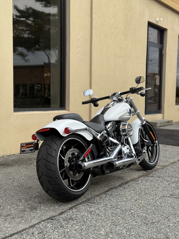 2016 Harley-Davidson Breakout FXSB - Photo 4