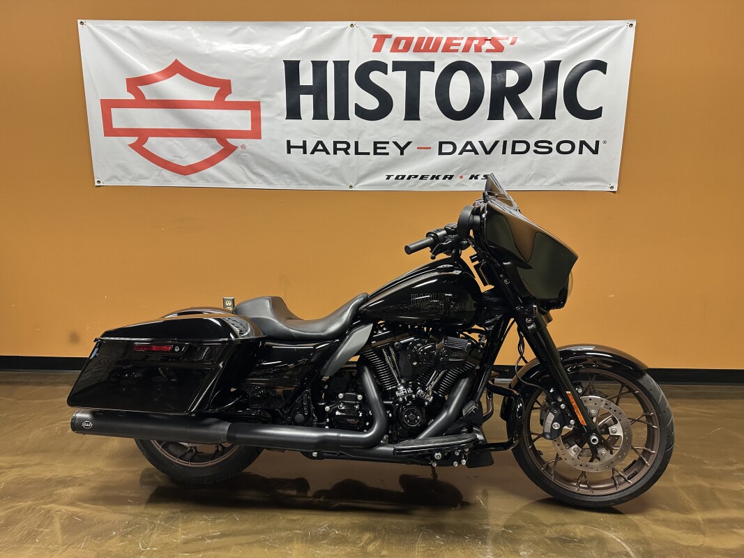 FLHXST 2022 Street Glide ST