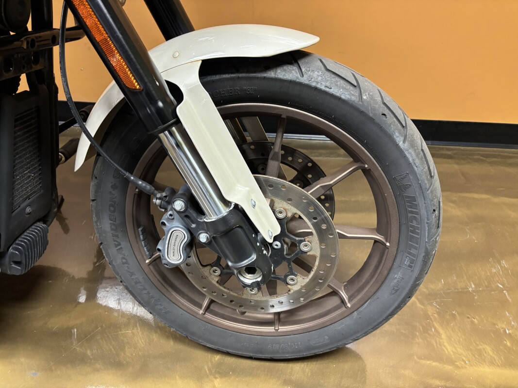 FXLRST 2023 Low Rider ST - Photo 6