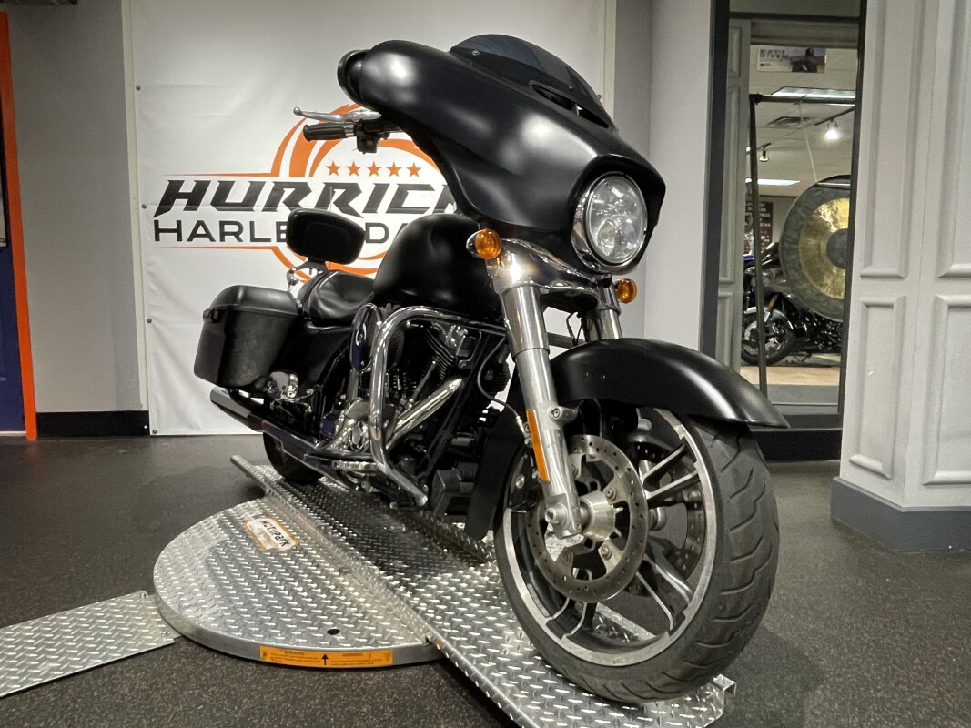 2016 Harley-Davidson Street Glide Special - Photo 2