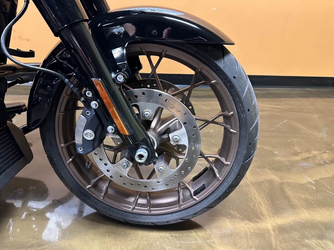 FLHXST 2022 Street Glide ST - Photo 2
