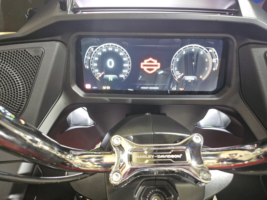 2025 Harley-Davidson Road Glide Brilliant Red - Photo 5