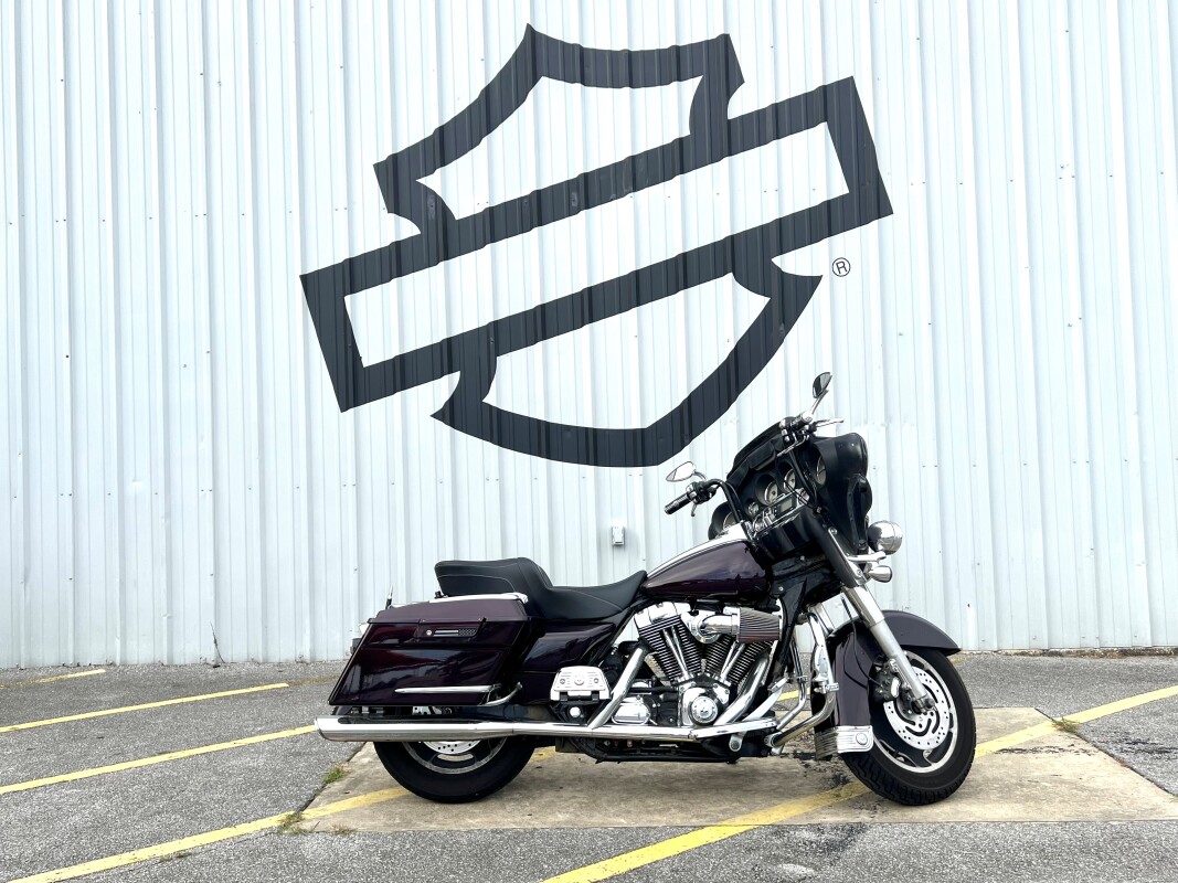 2006 Harley-Davidson Street Glide Black Cherry