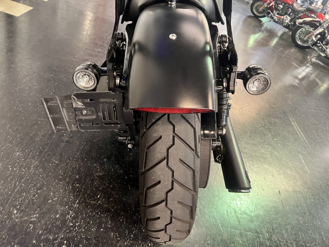 2018 Harley-Davidson Iron 883 Black Denim XL883N - Photo 9