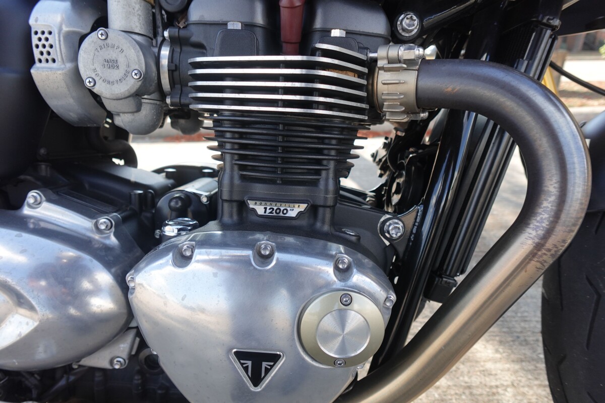 2016 Thruxton 1200r - Photo 10
