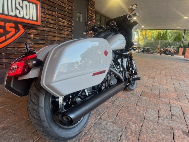 2025 Harley Davidson Low Rider ST FXLRST - Photo 5