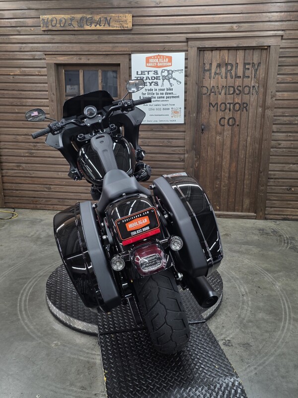 2025 Harley-Davidson Low Rider ST VIVID BLACK/BLK TRIM - Photo 4