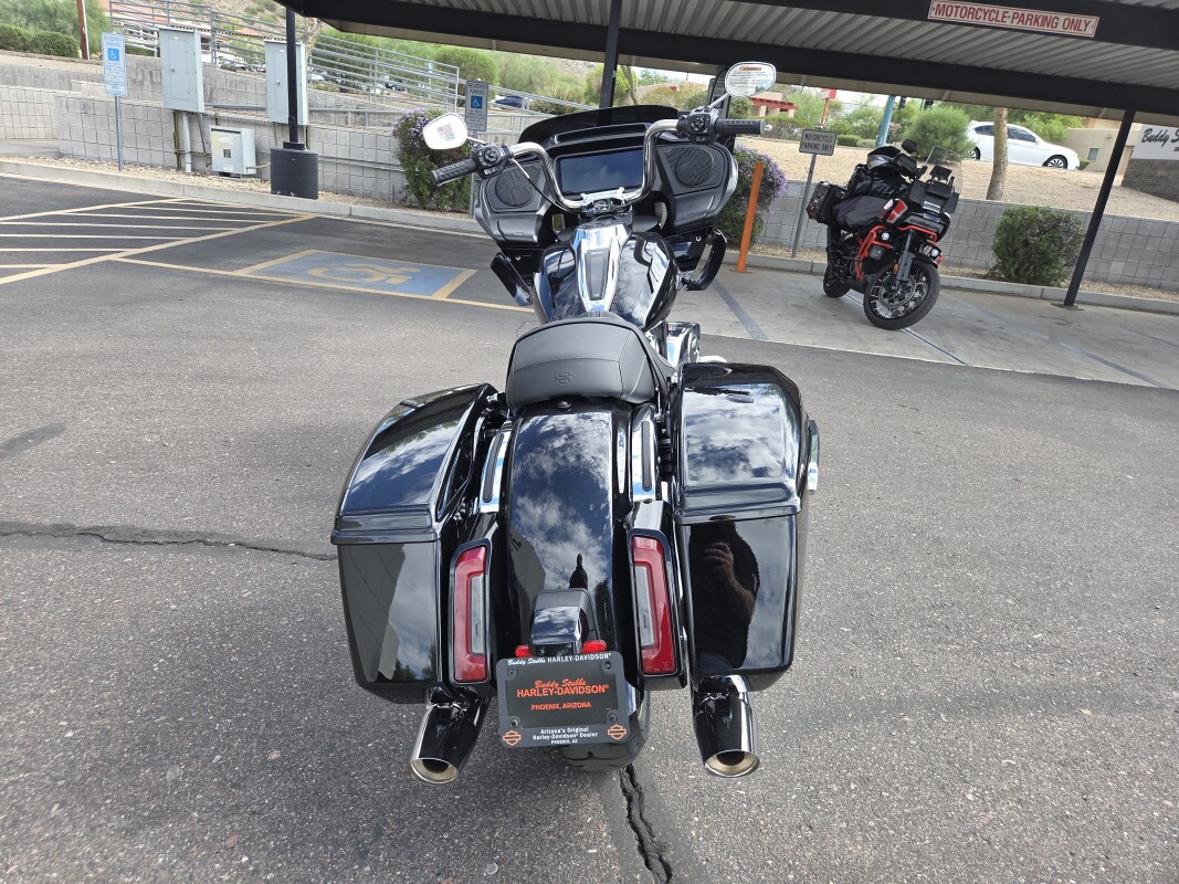 FLTRX 2025 Road Glide - Photo 3