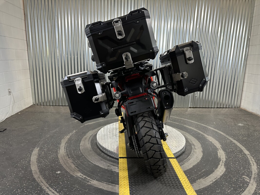 2025 Harley-Davidson CVO Pan America Carbon Blue - Photo 7
