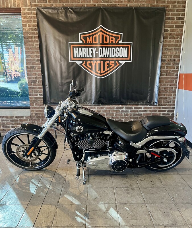 2014 Harley-Davidson Breakout FXSB Vivid Black - Photo 5