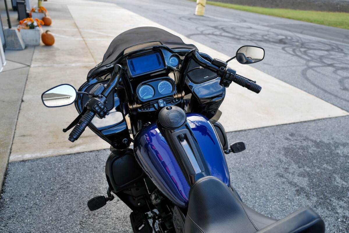 2020 Harley-Davidson Road Glide Limited FLTRK Zephyr Blue/Black Sunglo - Photo 6