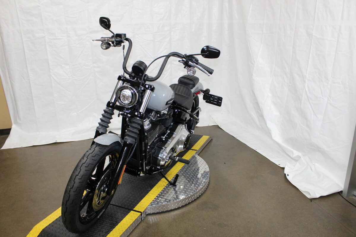 Harley-Davidson Street Bob 2025 FXBB 84649294 BILLIARD GRAY - Photo 4