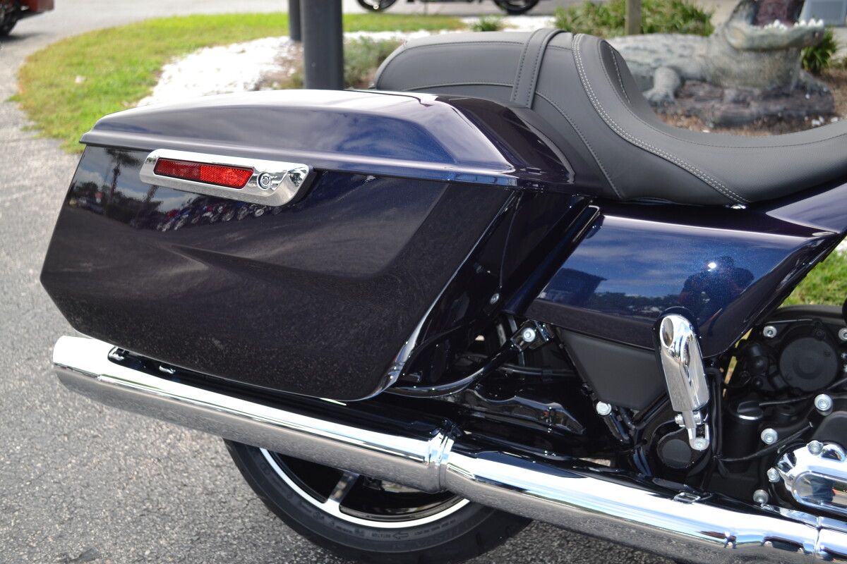 FLTRX 2025 Road Glide - Photo 6