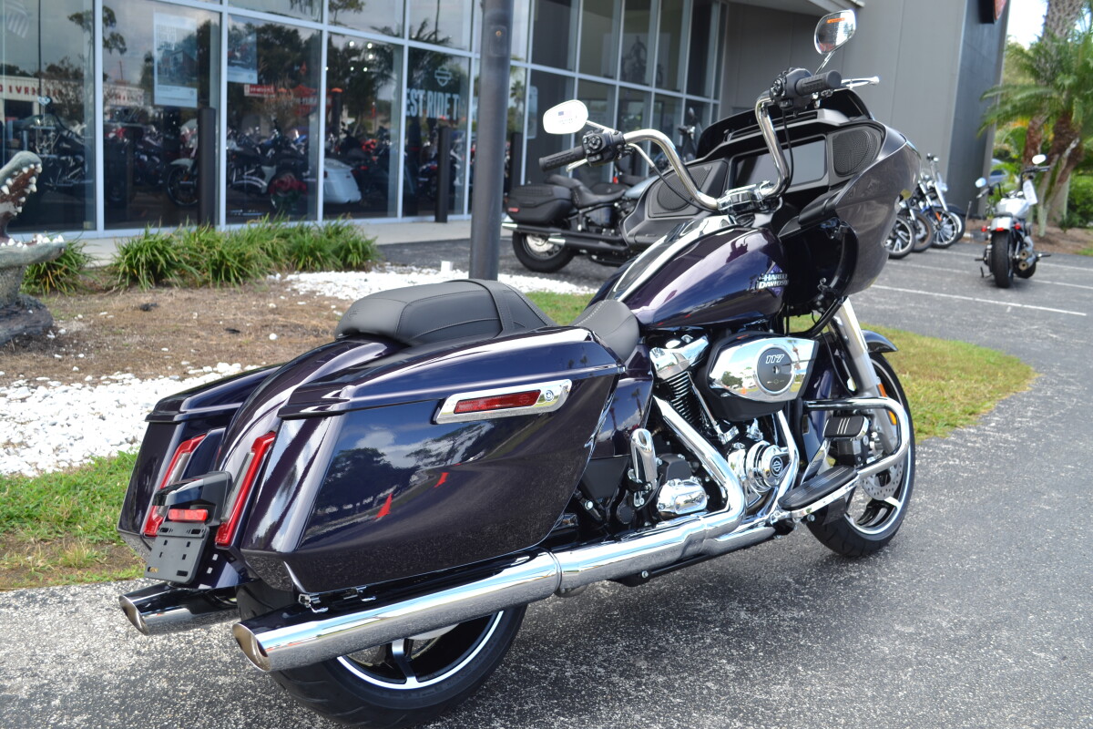 FLTRX 2025 Road Glide - Photo 7